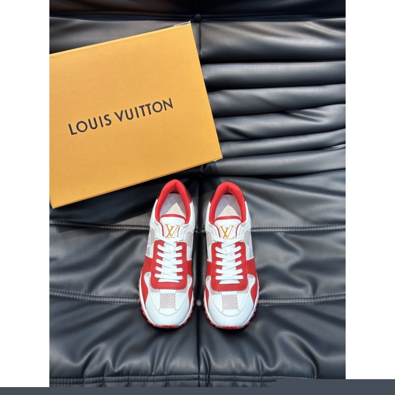 l**is V*t*n sneakers